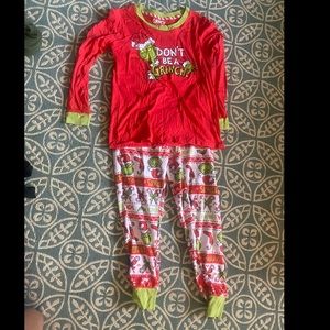 grinch pajama set